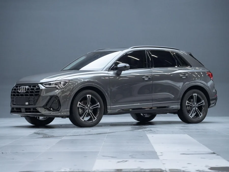 Audi Q3 (Ауди Q3) — фото 1