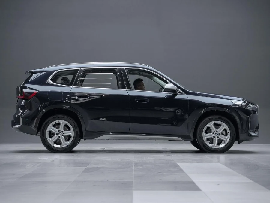BMW X1 (BMW X1 U11) — фото 6