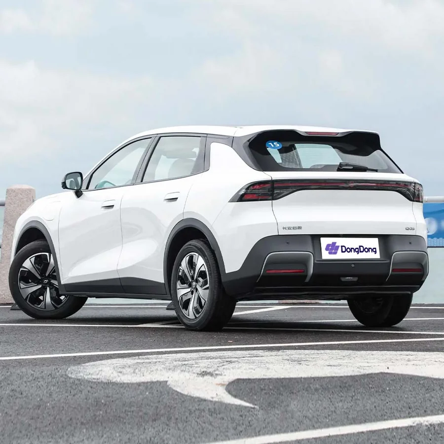Changan QiYuan Q05 (Changan Q05) — фото 2