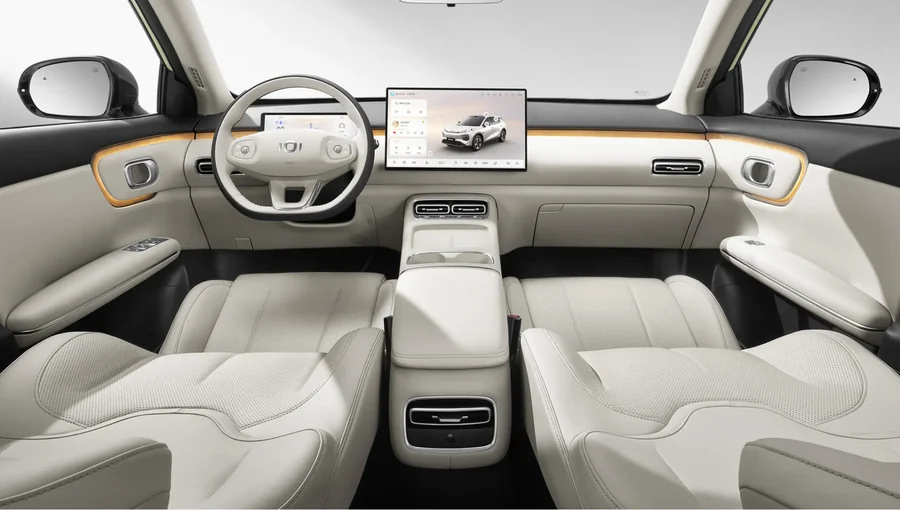 Changan QiYuan Q05 (Чанган Циюань Q05) — фото 4