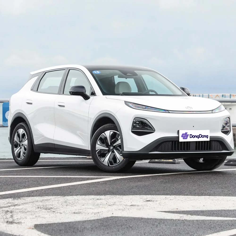 Changan QiYuan Q05 — Чанган Q05, Changan Q05, Changan Nevo Q05