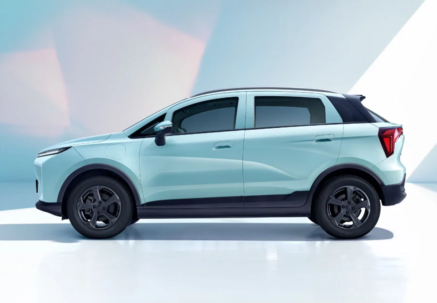 Geely Geometry E (Джили Геометри Е) — фото 4