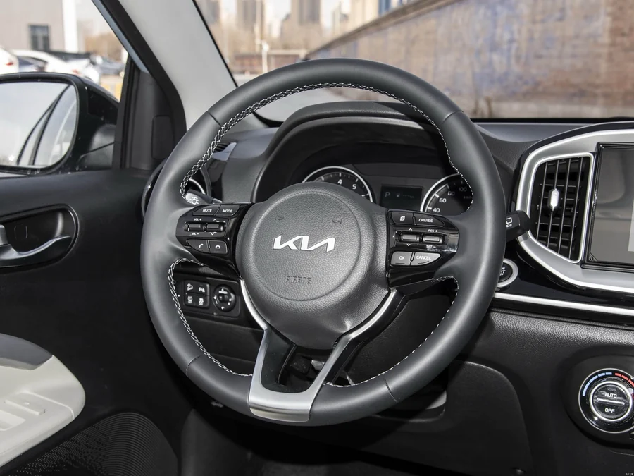 Kia KX1 (Kia KX1 1.4 CVT) — фото 12