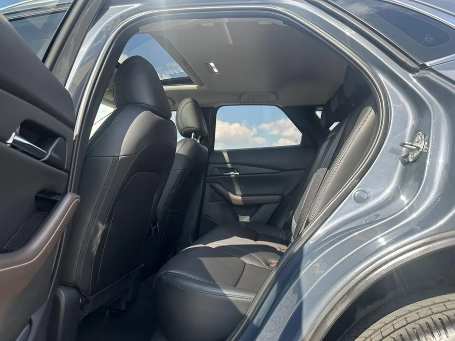 Mazda CX-30 (Мазда СХ-30) — фото 8
