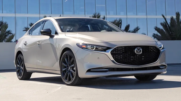 Mazda Mazda 3 — Мазда 3, Mazda Axela, Мазда Аксела