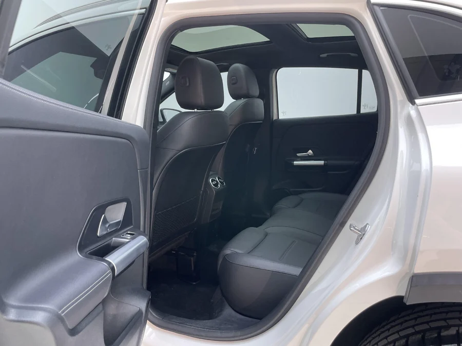 Mercedes-Benz GLA 180 (Mercedes GLA 180) — фото 10