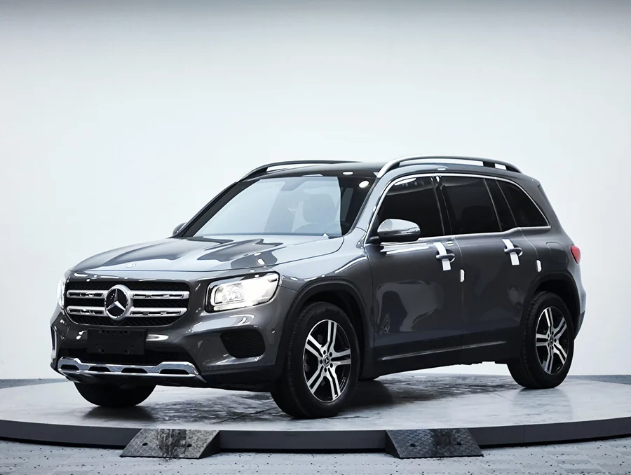 Mercedes-Benz GLB 180 (Мерседес GLB) — фото 1