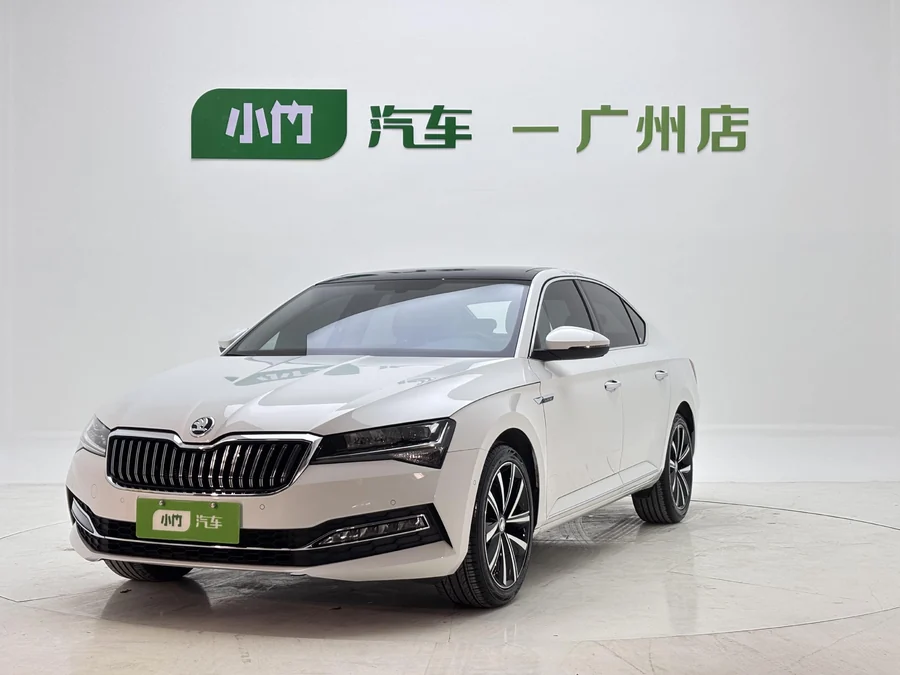 Škoda Superb (Шкода Суперб) — фото 1