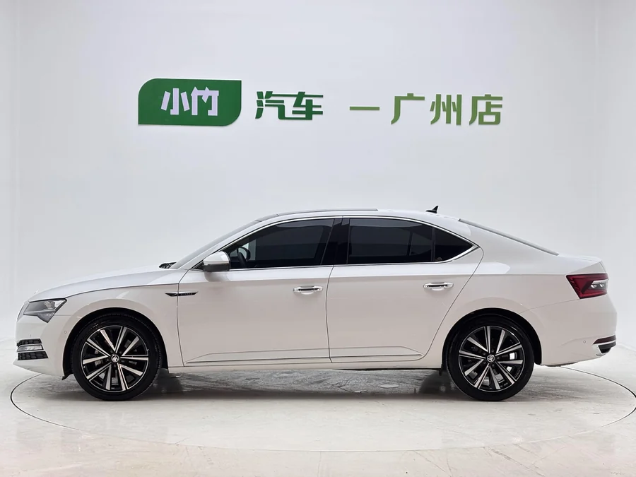 Škoda Superb (Суперб из Китая) — фото 3