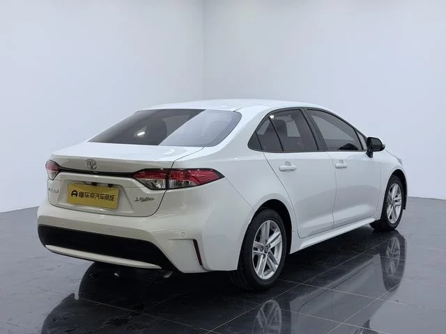 Toyota Levin (китайская Toyota Corolla) — фото 7