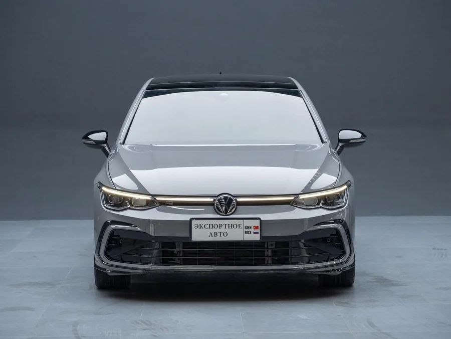 Volkswagen Golf (Фольксваген Гольф) — фото 1