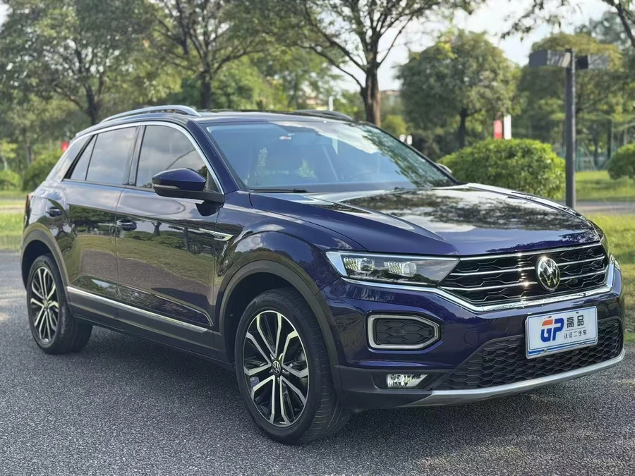 Volkswagen T-Roc (VW T-Roc) — фото 3