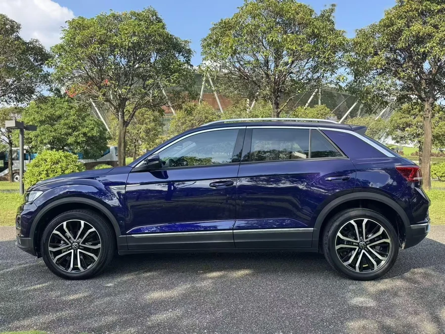 Volkswagen T-Roc (Volkswagen T-Roc 280TSI) — фото 4